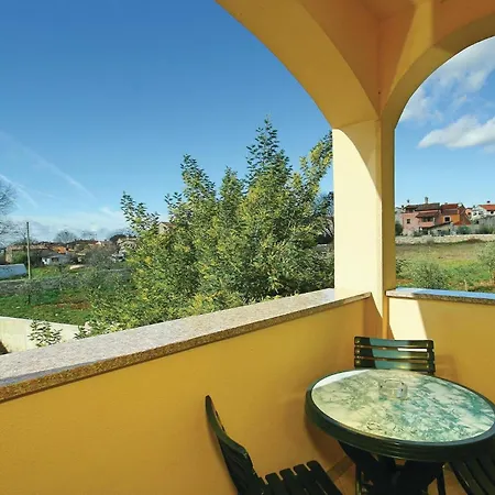 Beautiful In With Kitchen Tar-Vabriga