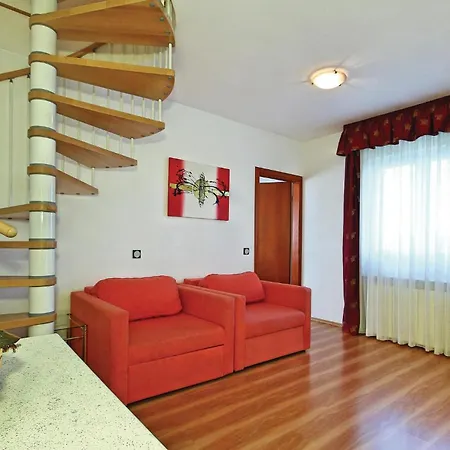Beautiful In With Kitchen Apartment